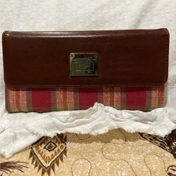 Longaberger Homestead Brown Leather Wallet with a Red Plaid Flap snap closure - Picture 1 of 13